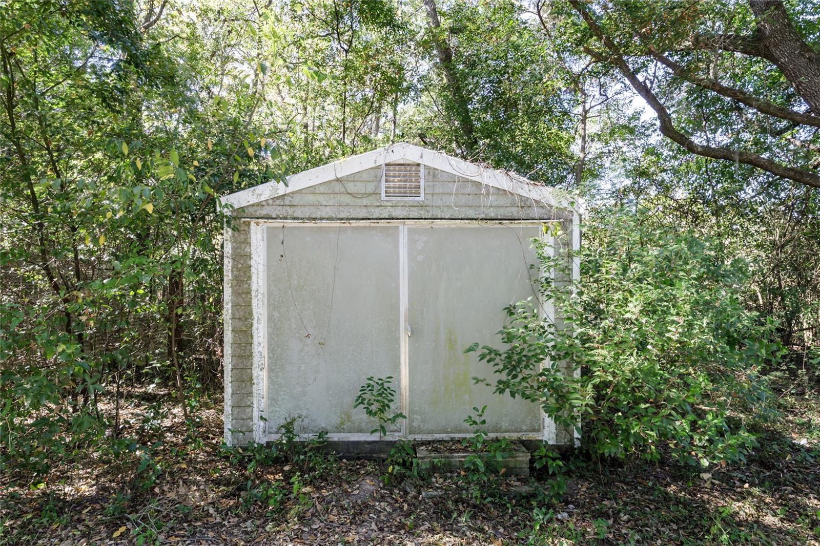 CADILLAC ESTATES - Residential