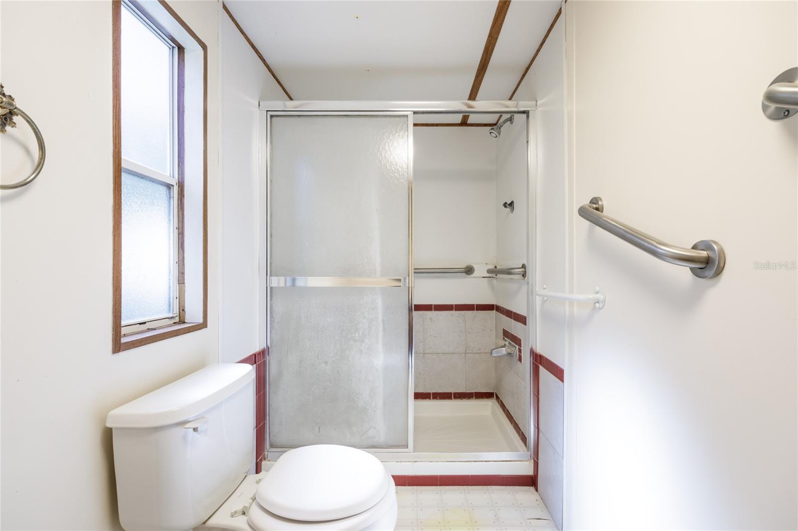 CADILLAC ESTATES - Residential