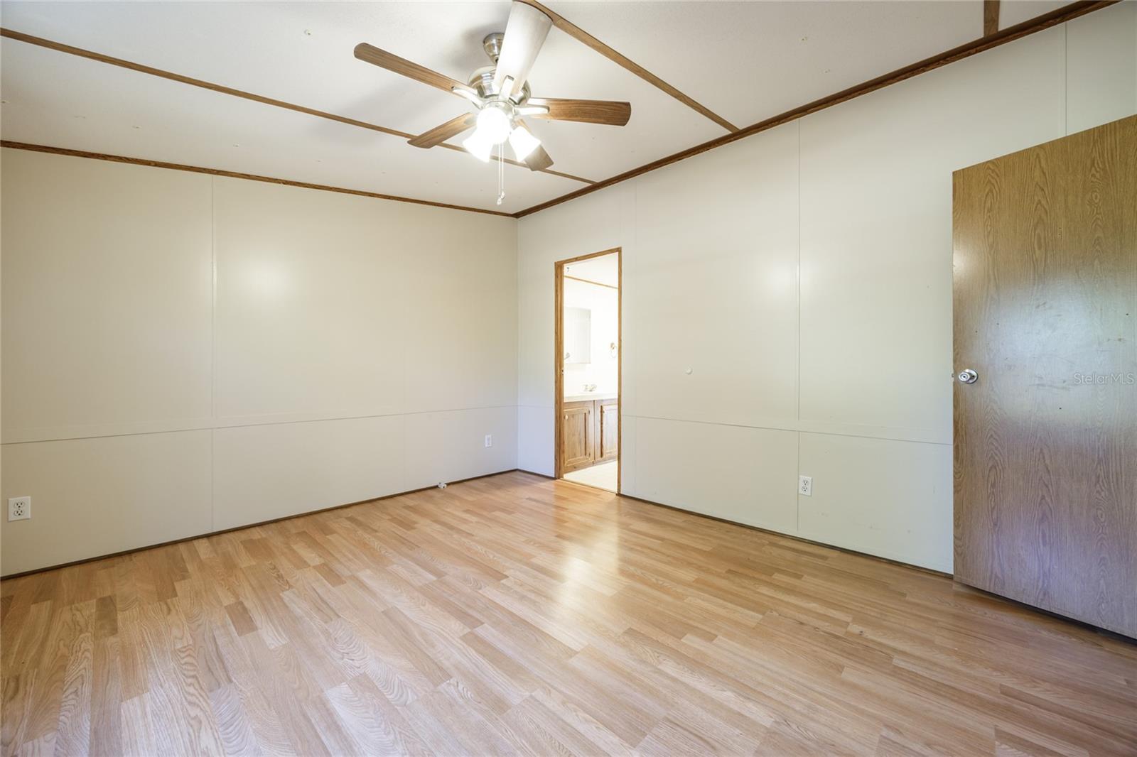 CADILLAC ESTATES - Residential