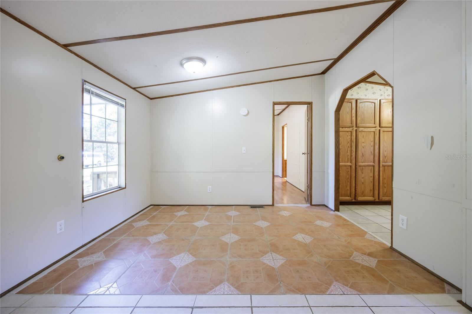 CADILLAC ESTATES - Residential