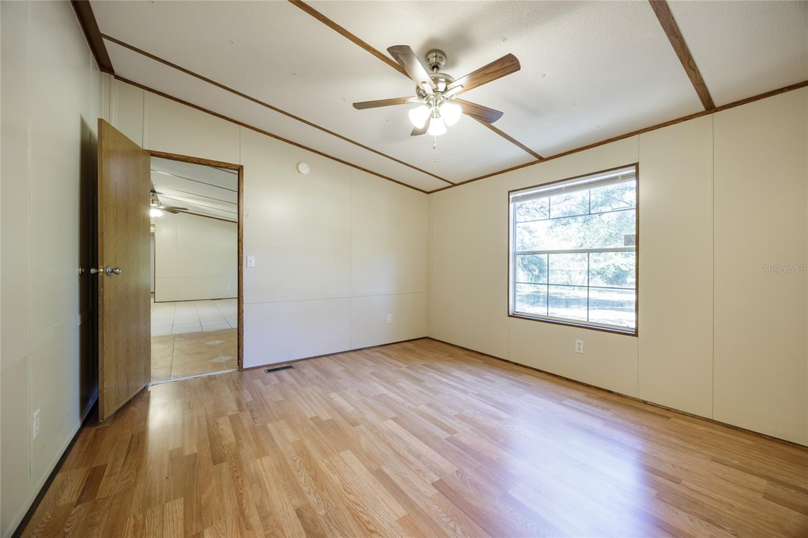 CADILLAC ESTATES - Residential