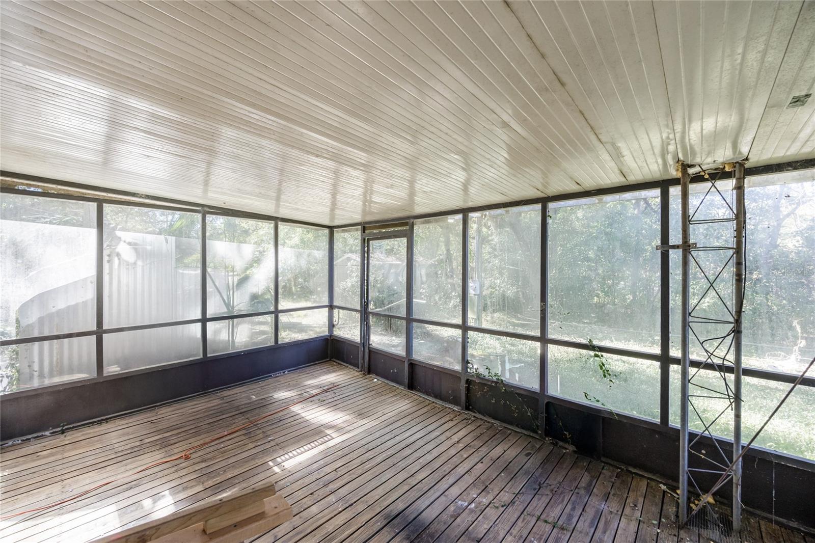 CADILLAC ESTATES - Residential