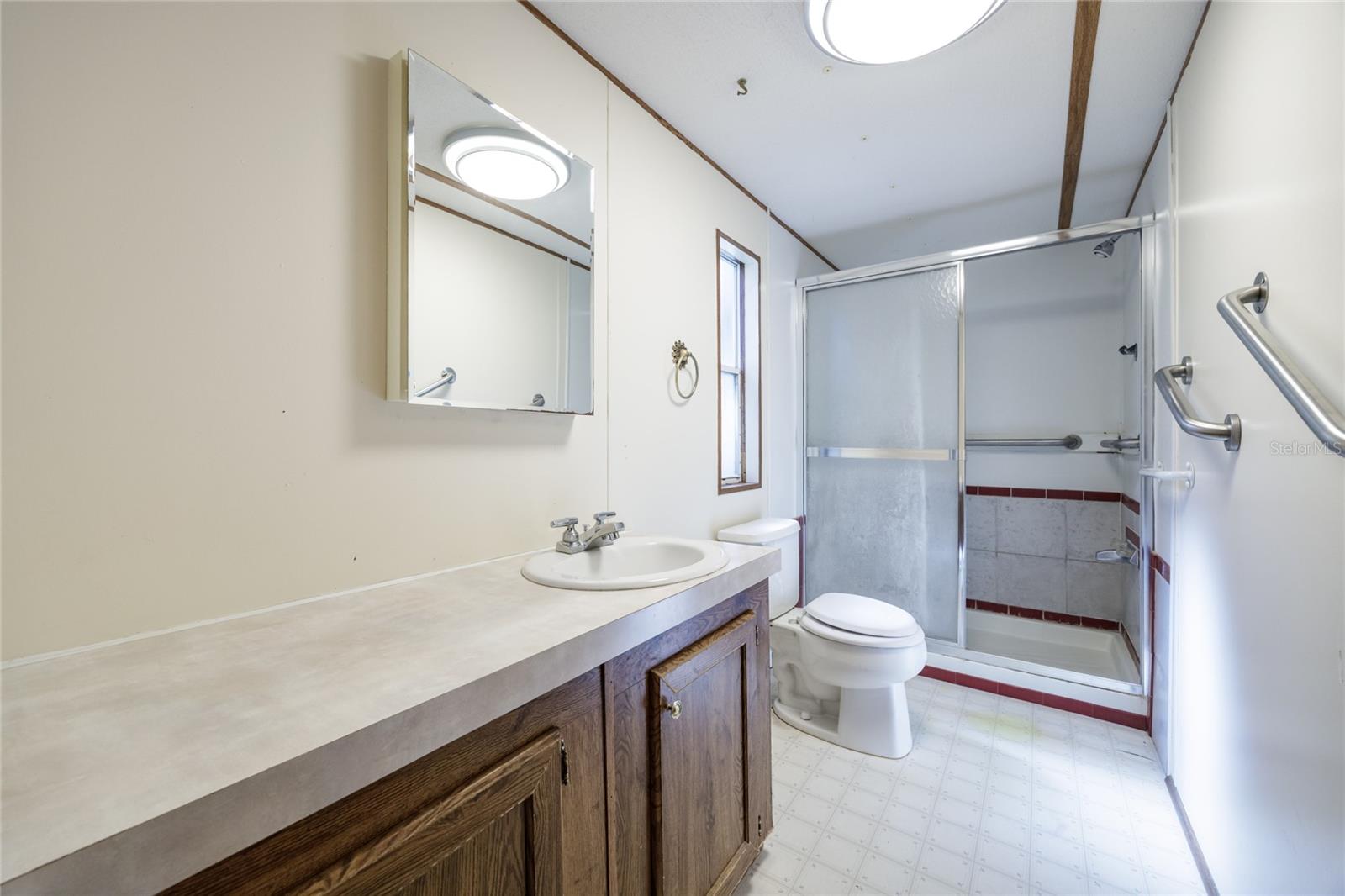 CADILLAC ESTATES - Residential