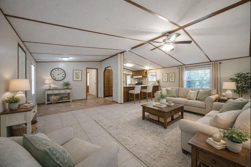 CADILLAC ESTATES - Residential