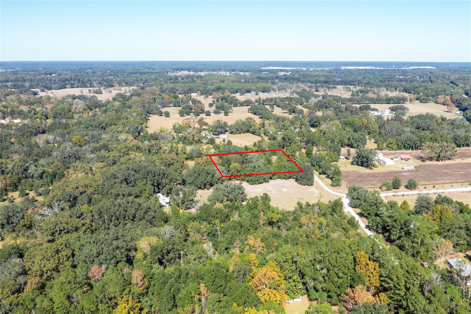 CADILLAC ESTATES - Residential