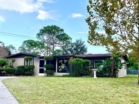 A home in EDGEWATER