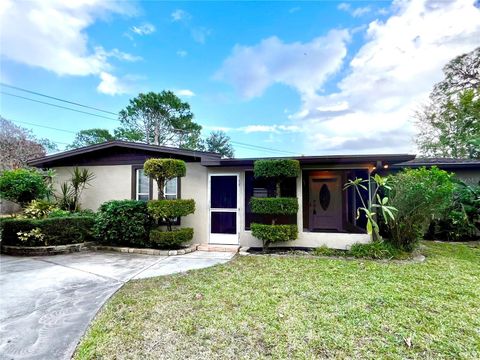 A home in EDGEWATER