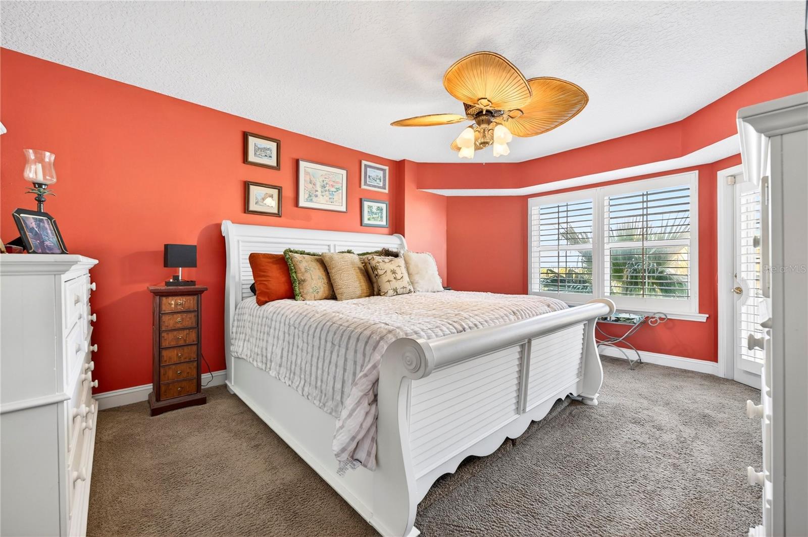 HARBOUR VILLAGE CONDO - Residential