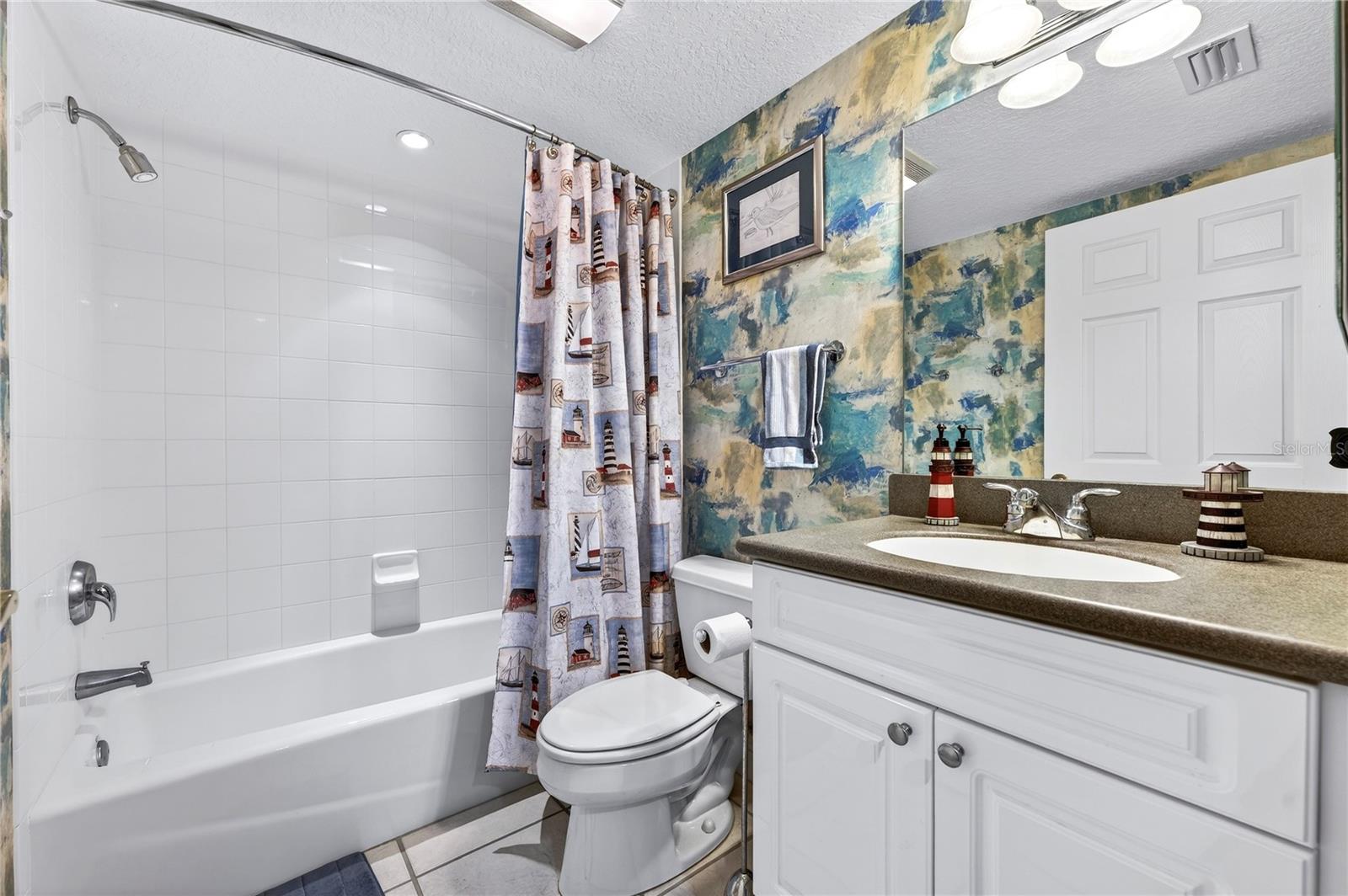 HARBOUR VILLAGE CONDO - Residential