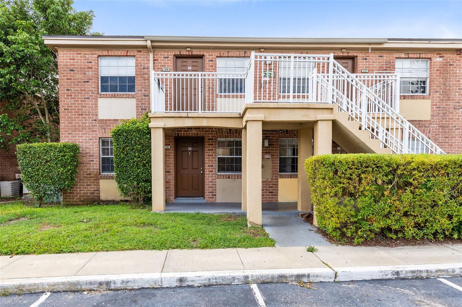 CARRINGTON PARK A CONDO - Residential