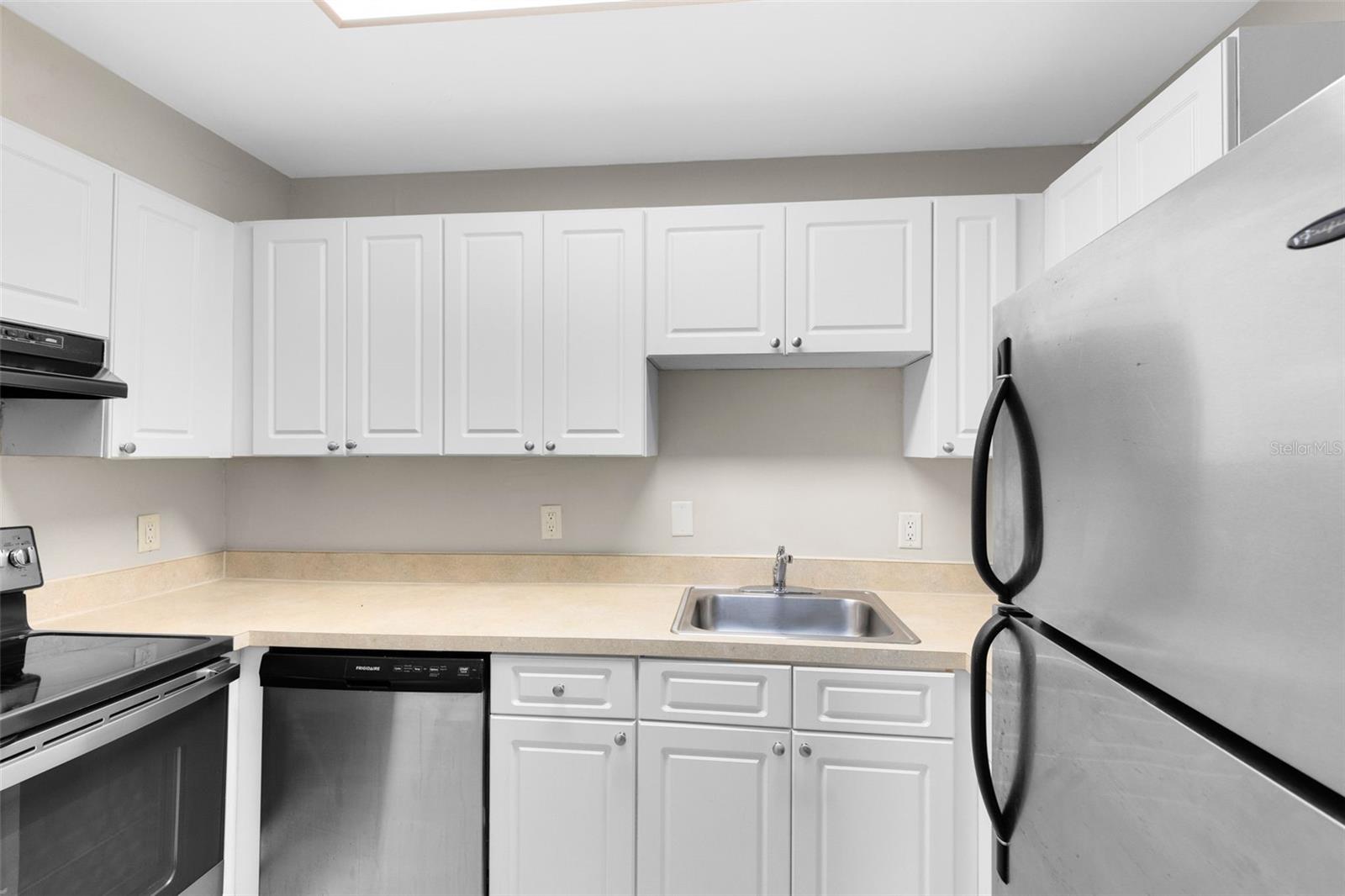 CARRINGTON PARK A CONDO - Residential