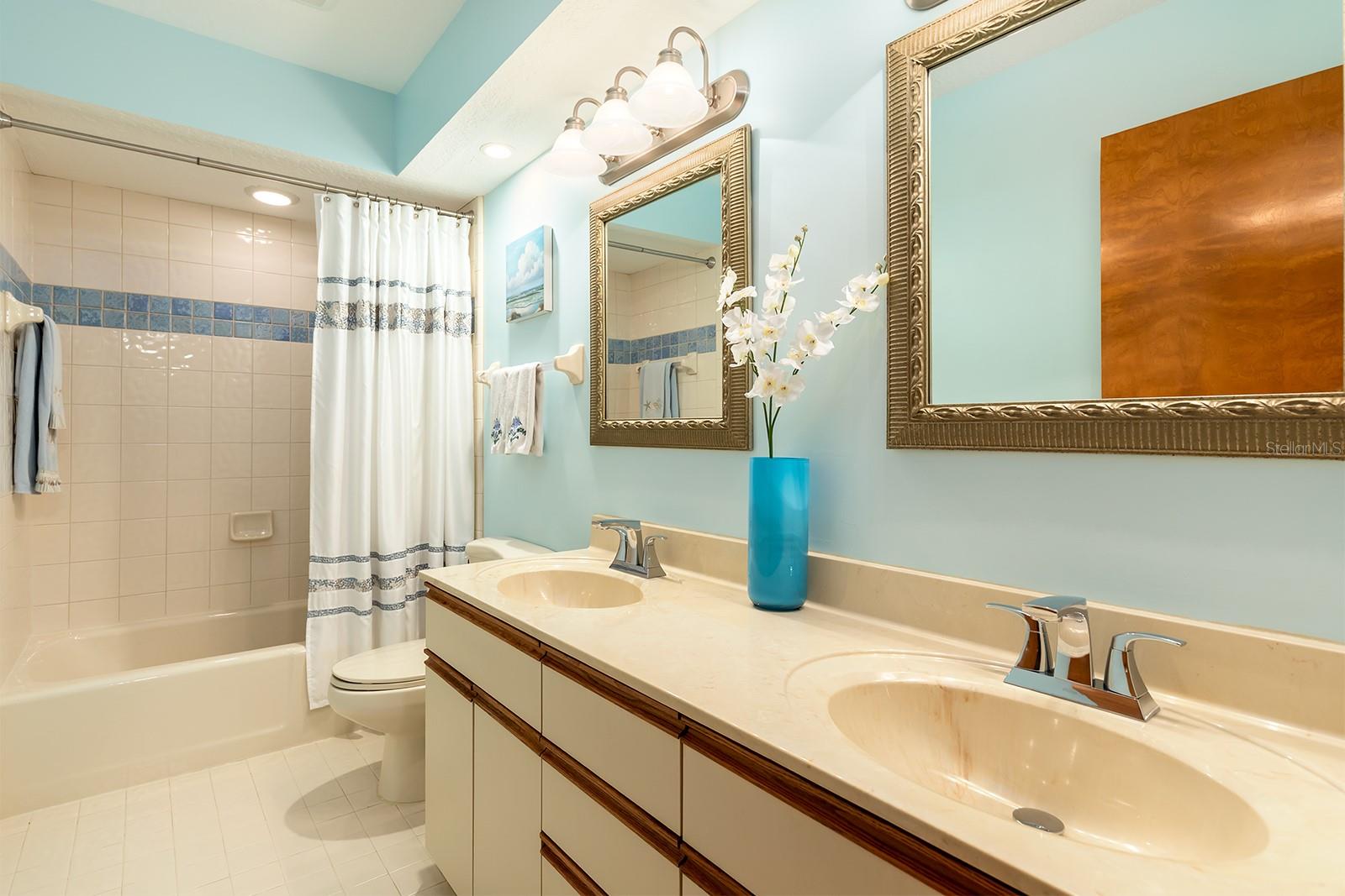 SILVER LAKES EAST AT THE CROSSINGS UNIT 3 - Residential