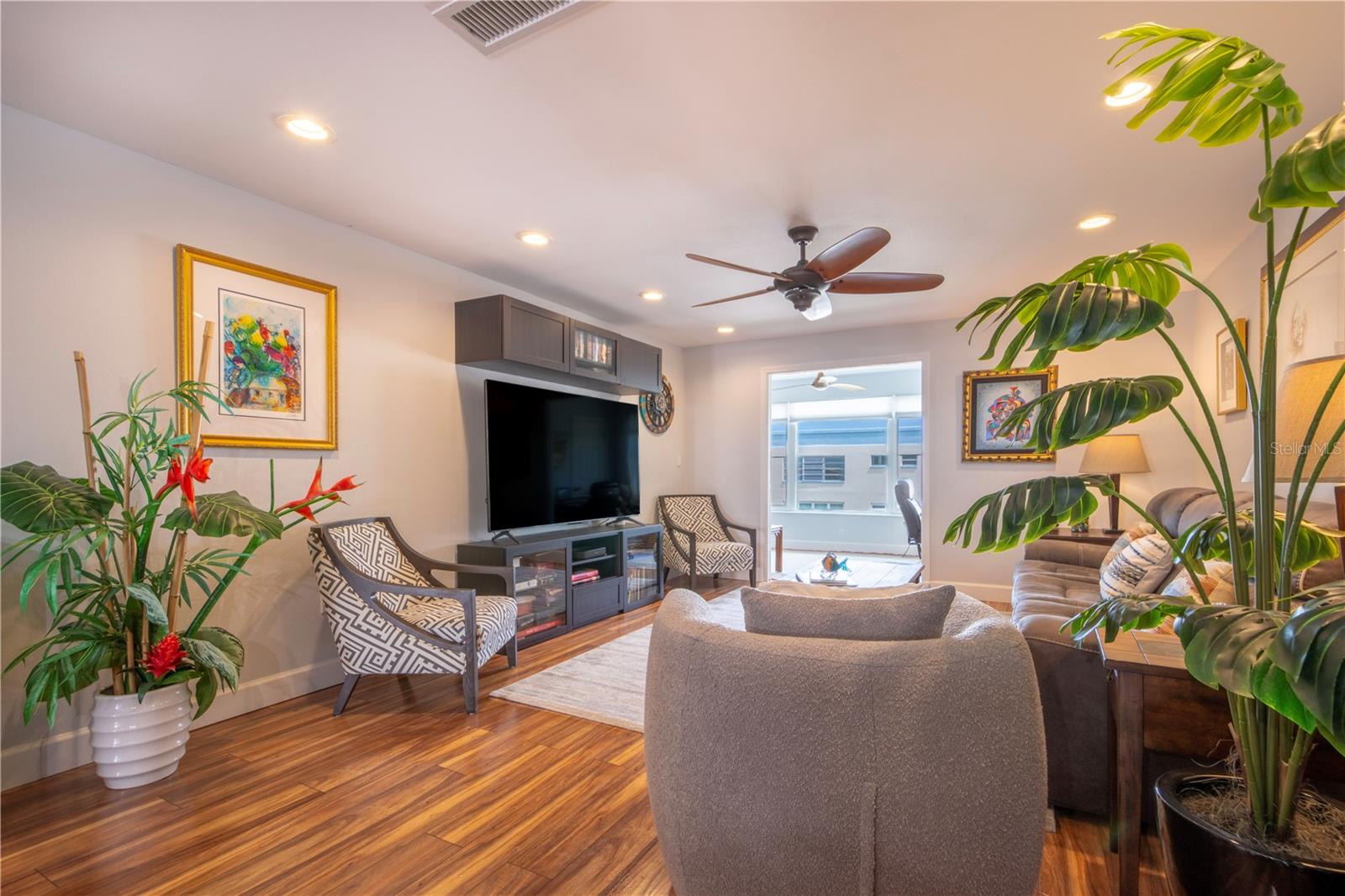 TOWN SHORES OF GULFPORT - Residential