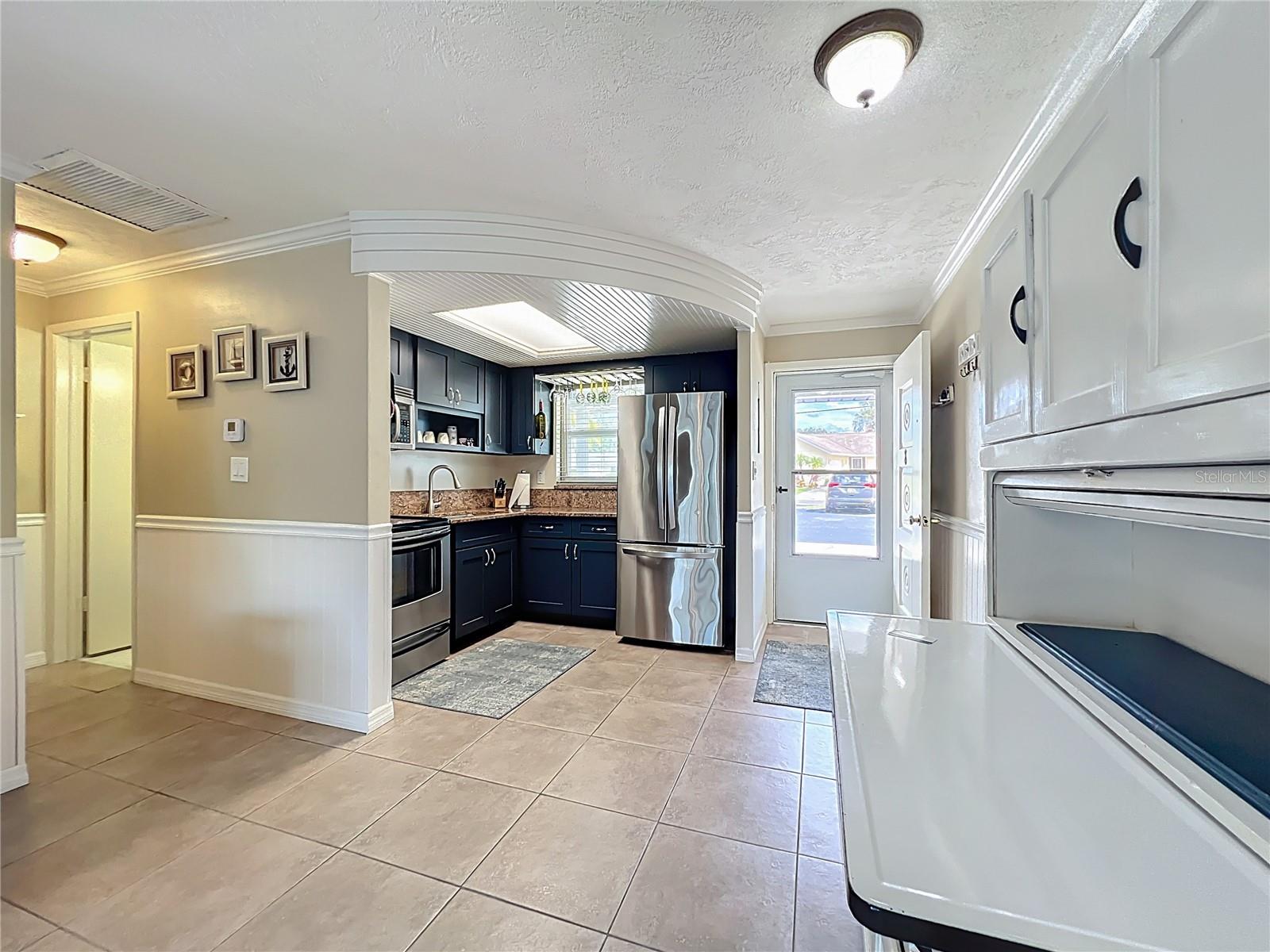 PARADISE VILLAS - Residential