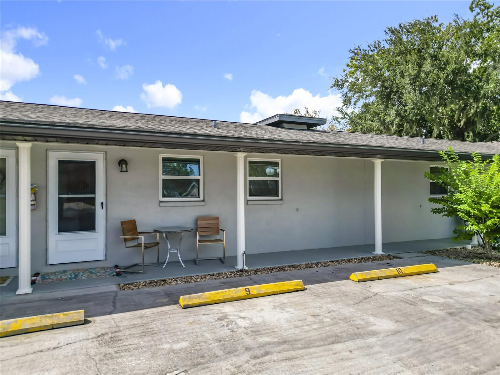 PARADISE VILLAS - Residential