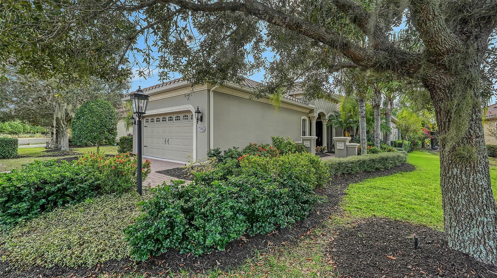 7282 BELLEISLE GLEN