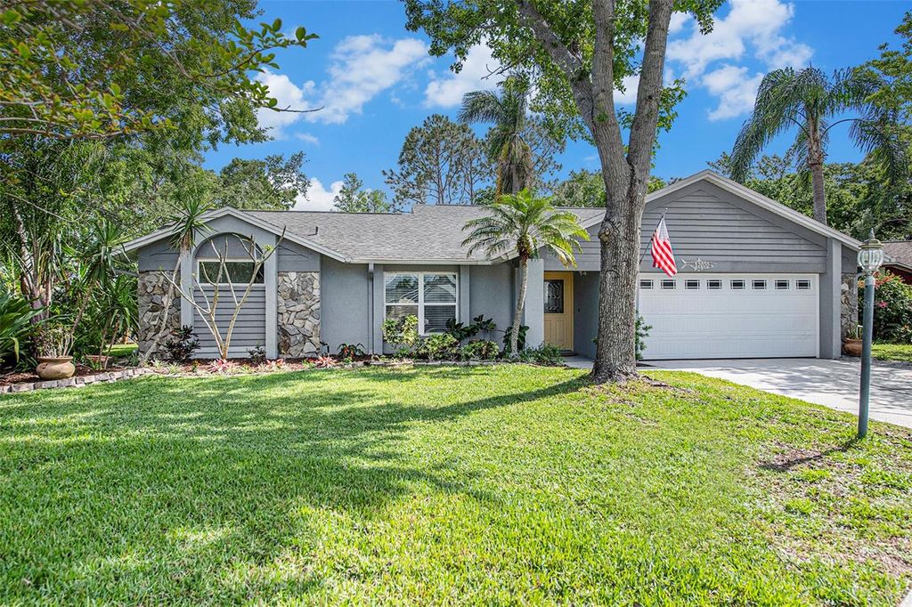 Photo of 12020 Stone Crossing Cir, Tampa, FL 33635 (MLS # TB8371672)