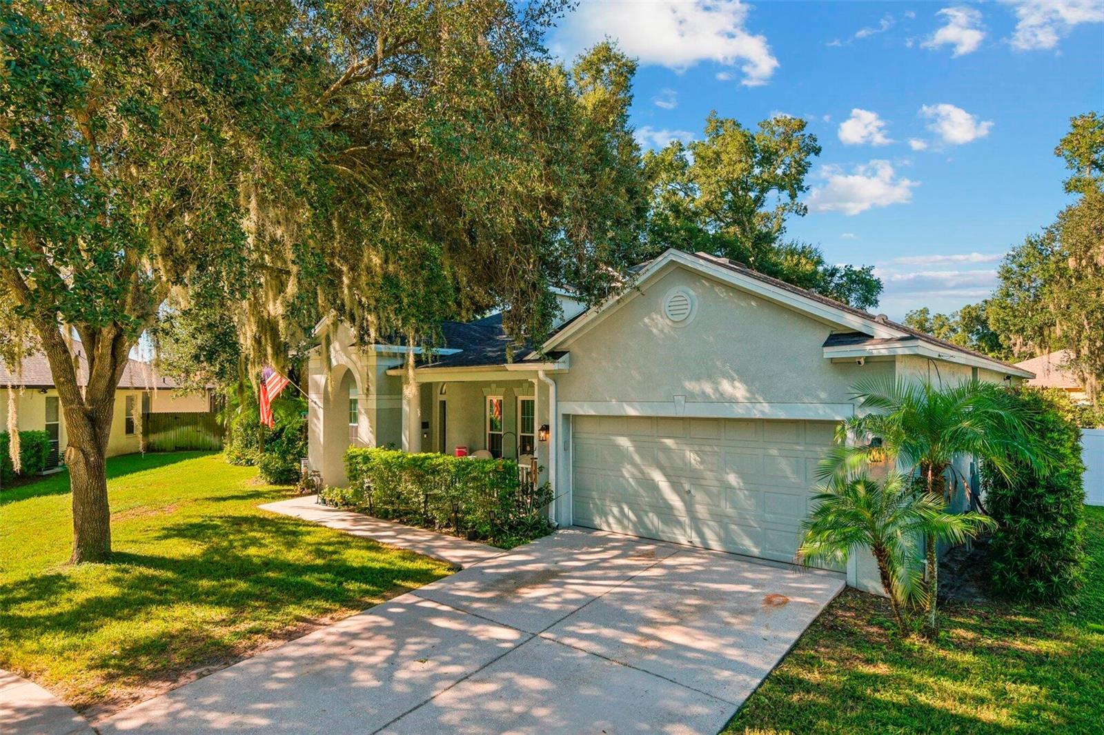 1535 ROLLING MEADOW DRIVE