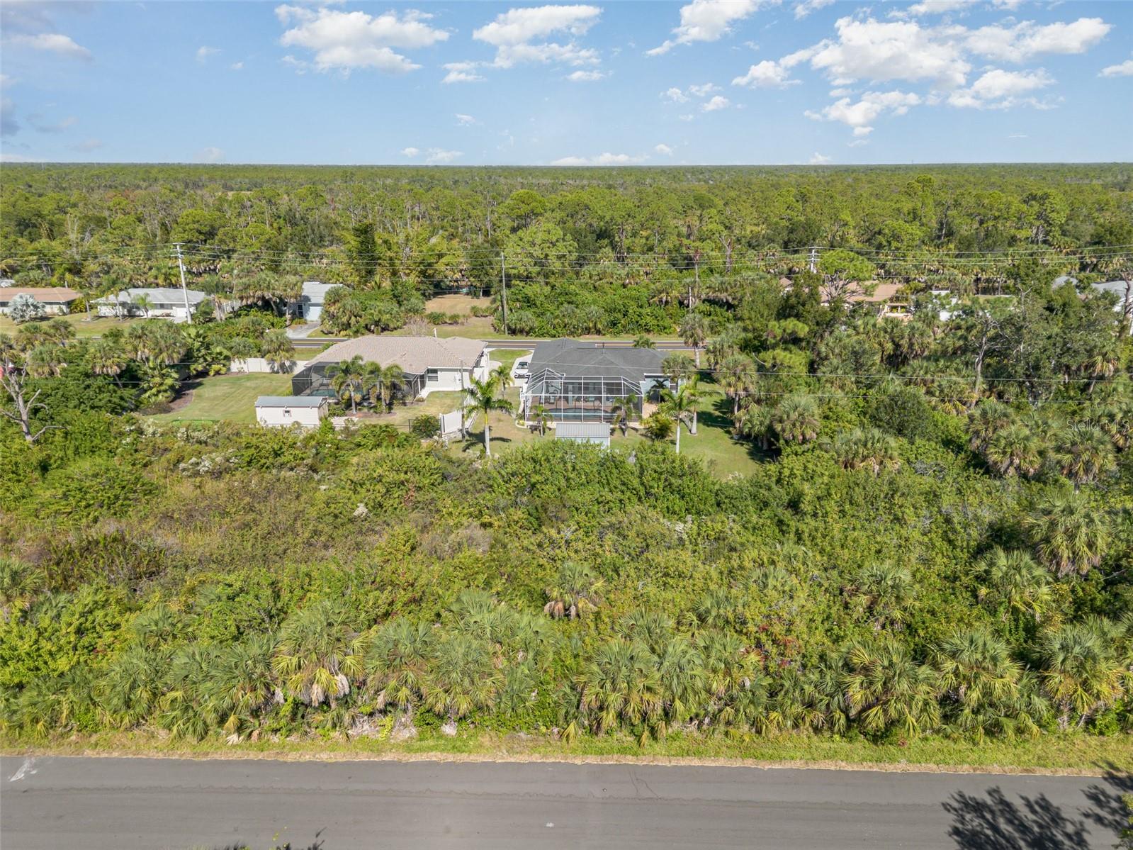 PORT CHARLOTTE - Land