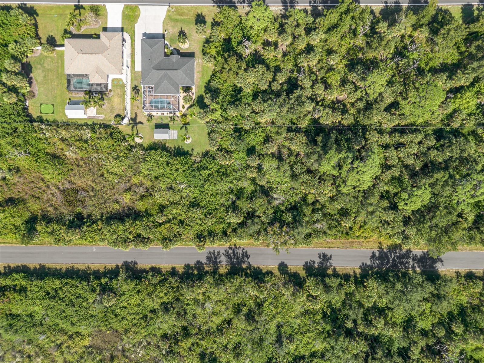 PORT CHARLOTTE - Land