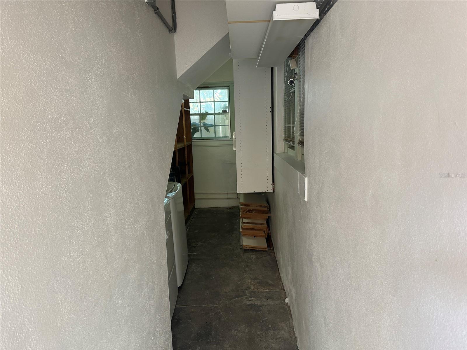 SNELL & HAMLETTS NORTH SHORE ADD - Residential Lease