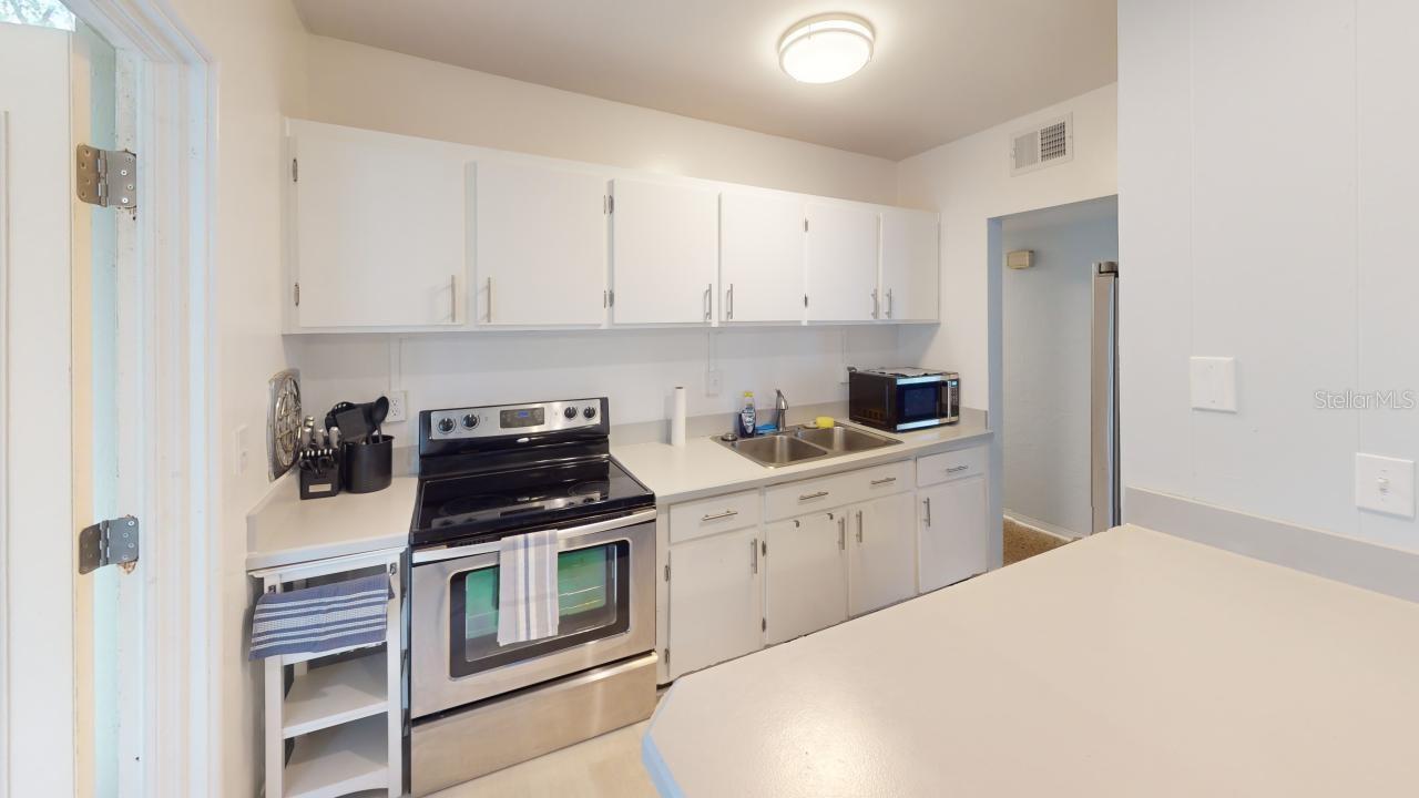 SHERWOOD FOREST - Residential