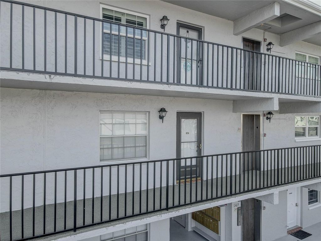 Photo of 1415 Doolittle Lane #204, Dunedin, FL 34698 (MLS # TB8464695)