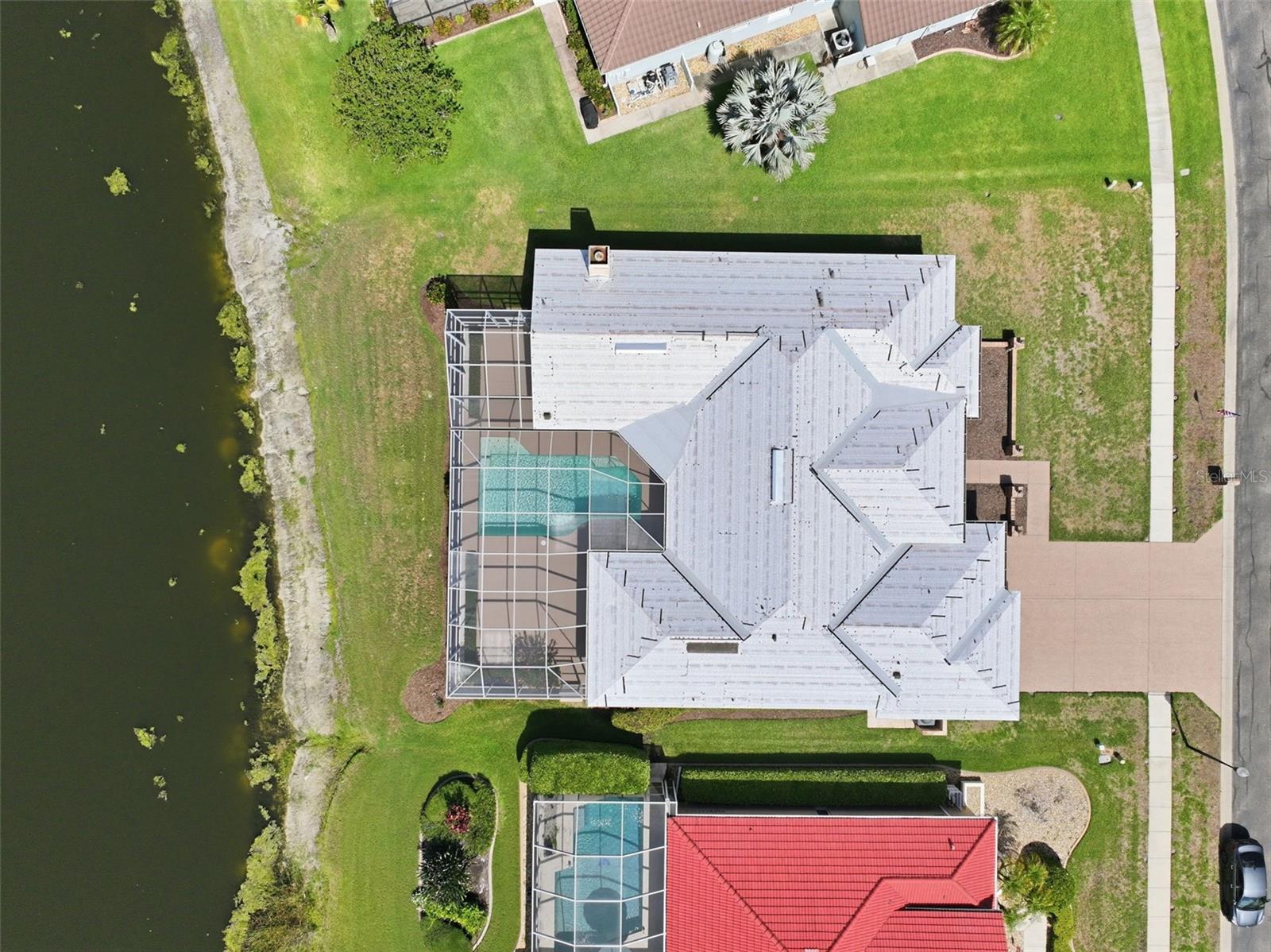 CRESCENT OAKS - Residential