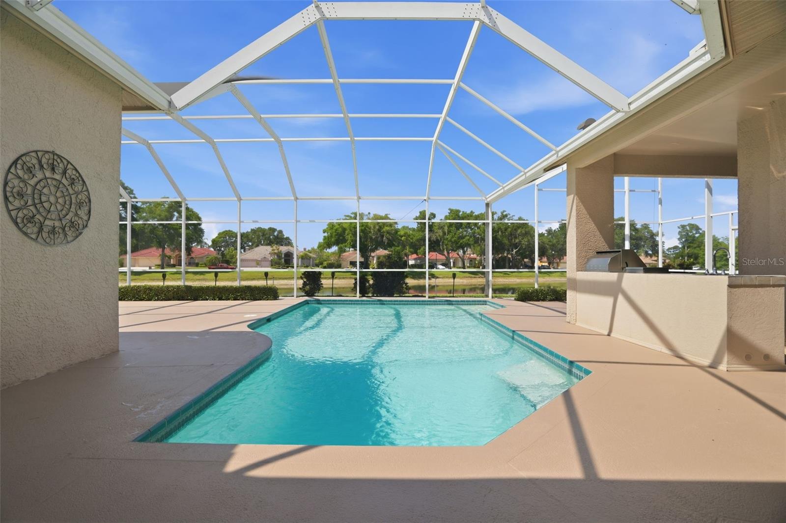 CRESCENT OAKS - Residential