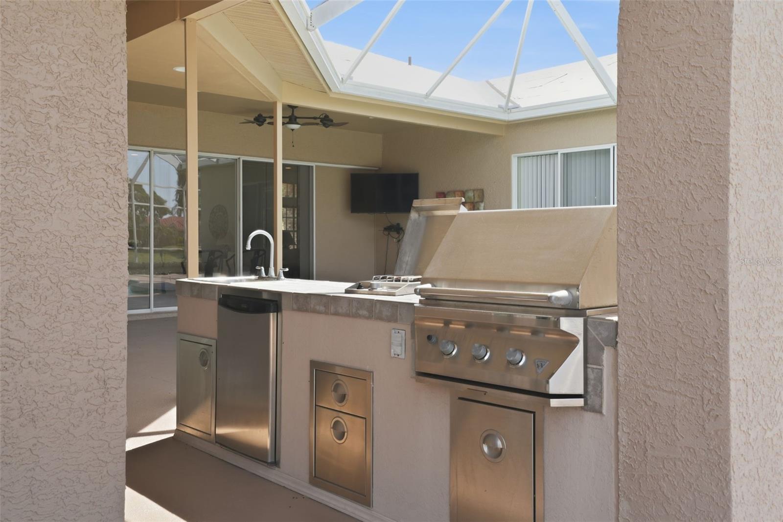 CRESCENT OAKS - Residential