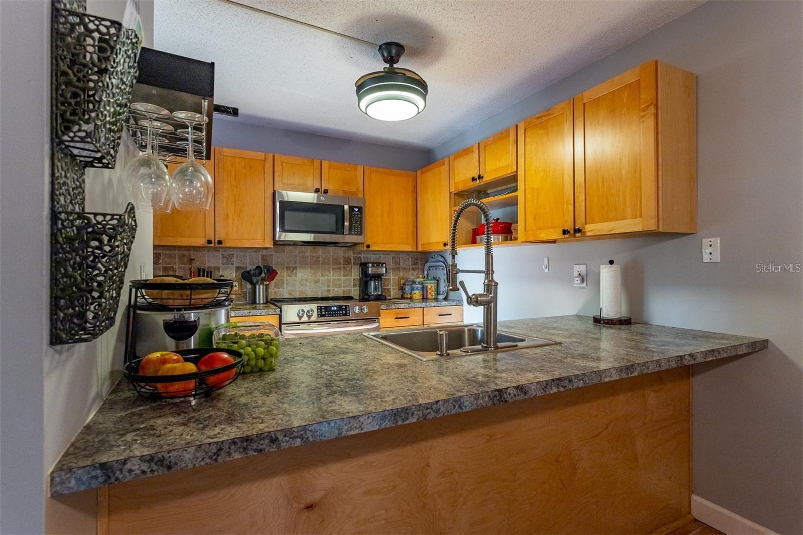 WEDGE WOOD OF PALM HARBOR - Residential