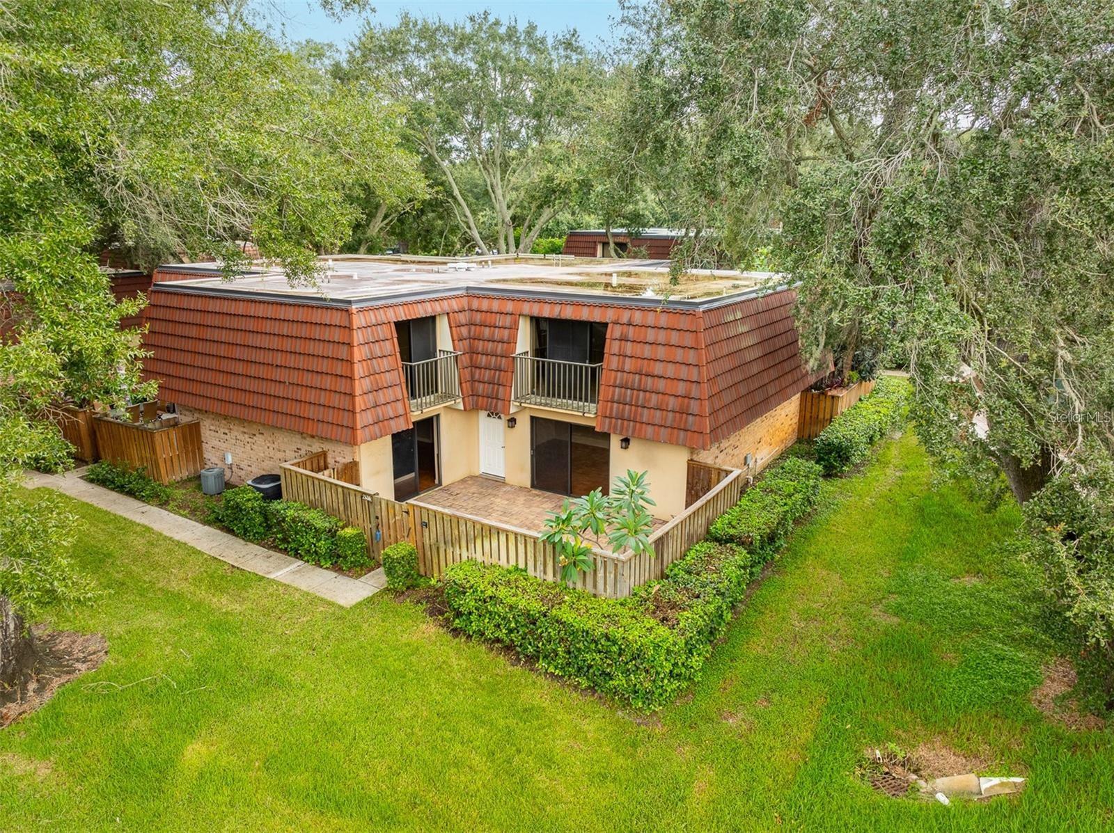 WEDGE WOOD OF PALM HARBOR - Residential