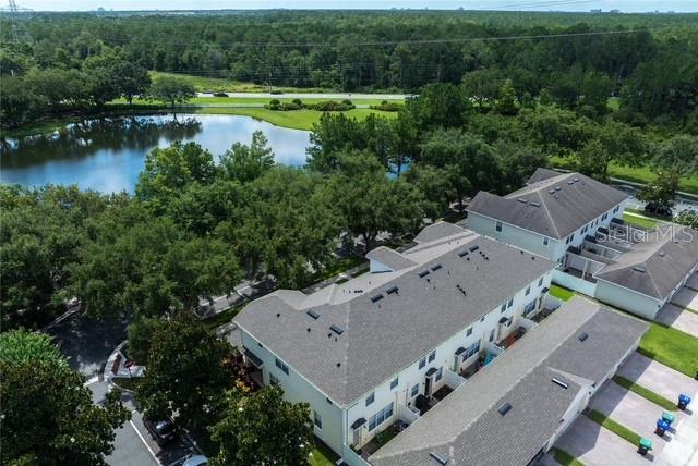 SIGNATURE LKS-PCL 01D PH 01 - Residential Lease