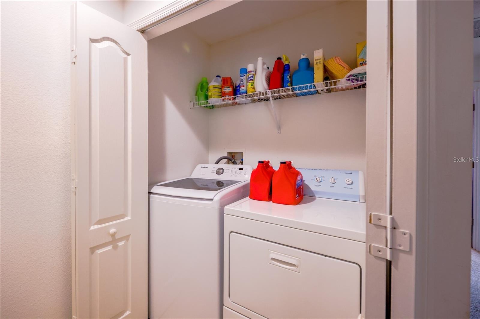 SIGNATURE LKS-PCL 01D PH 01 - Residential Lease