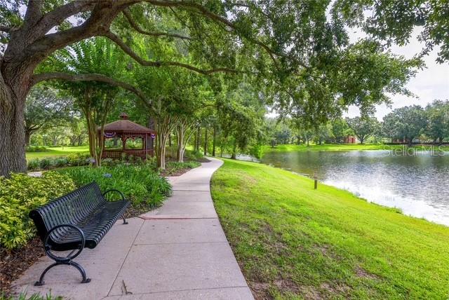 SIGNATURE LKS-PCL 01D PH 01 - Residential Lease