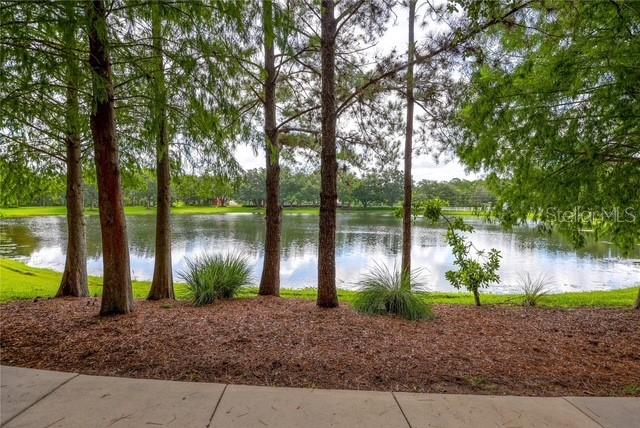 SIGNATURE LKS-PCL 01D PH 01 - Residential Lease