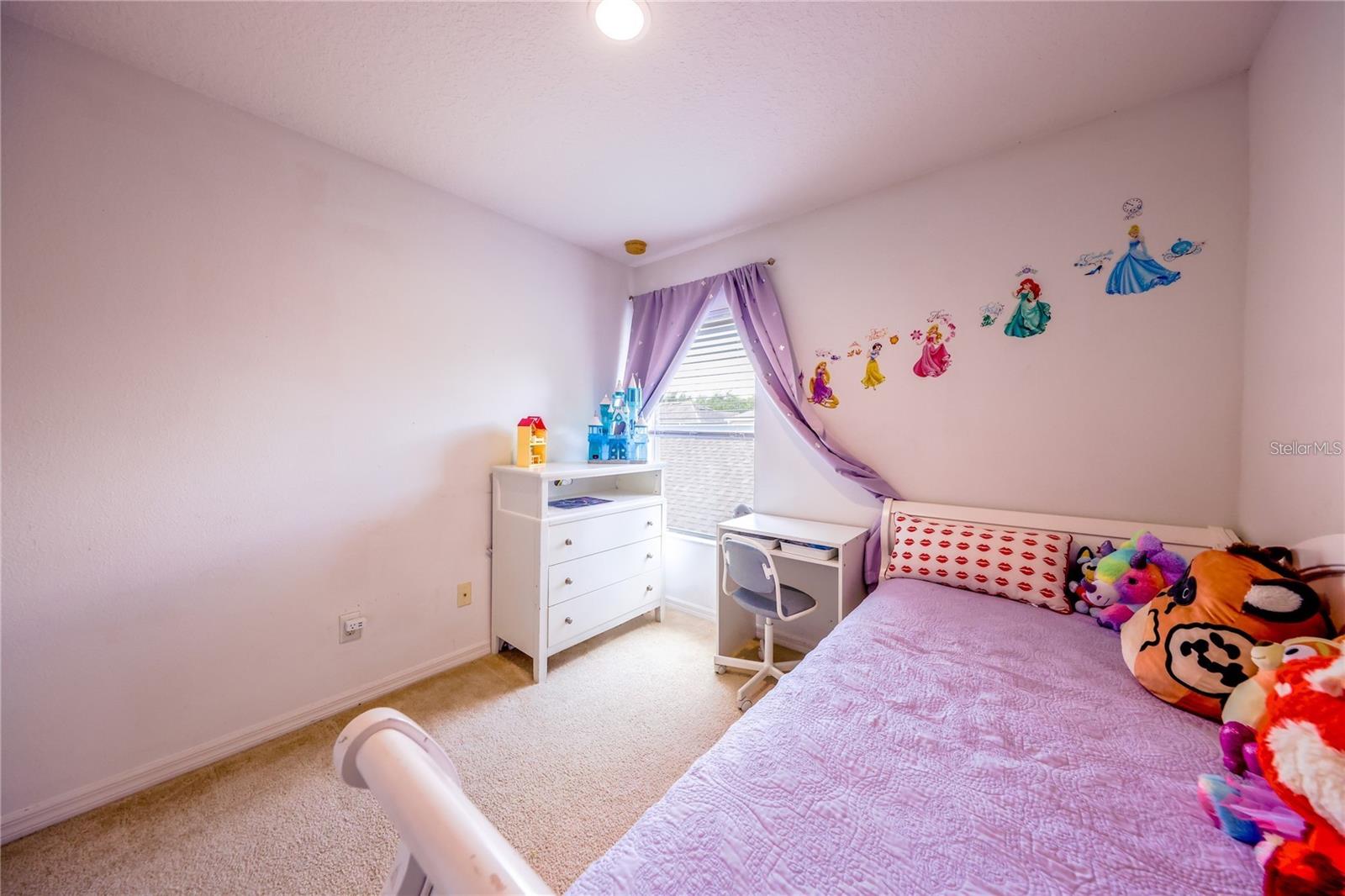 SIGNATURE LKS-PCL 01D PH 01 - Residential Lease