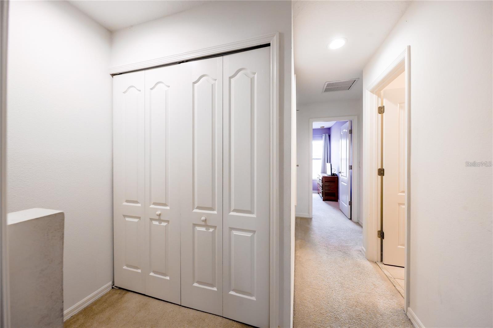 SIGNATURE LKS-PCL 01D PH 01 - Residential Lease