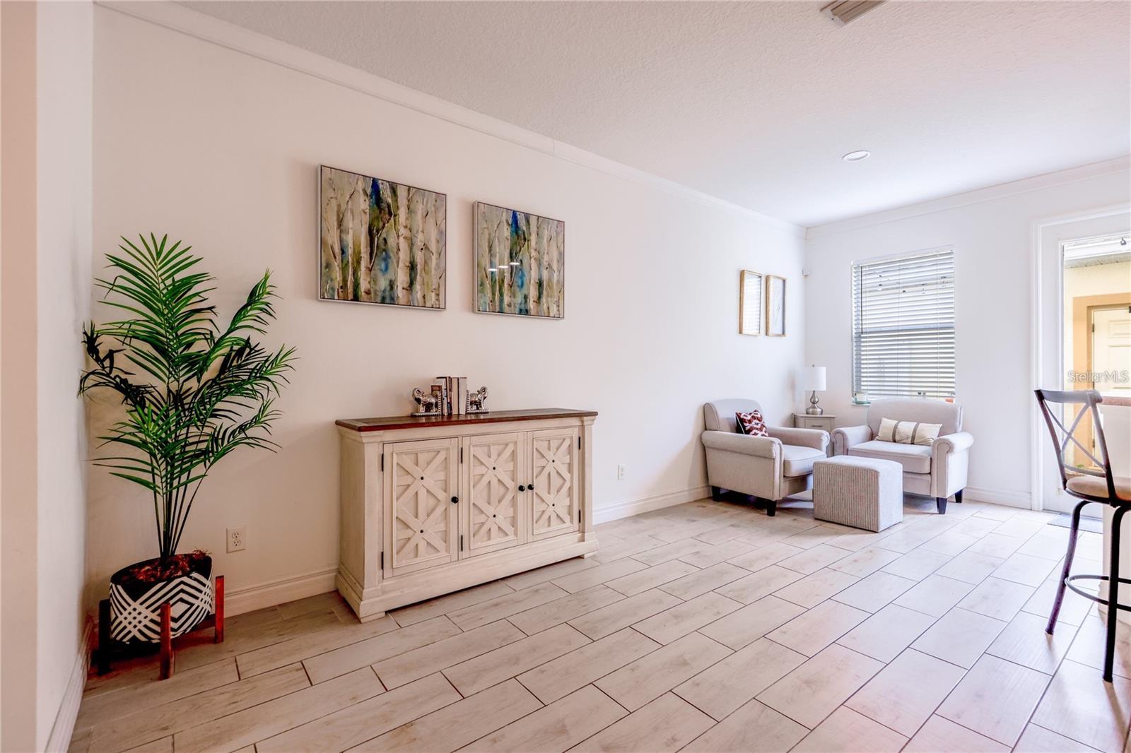 SIGNATURE LKS-PCL 01D PH 01 - Residential Lease