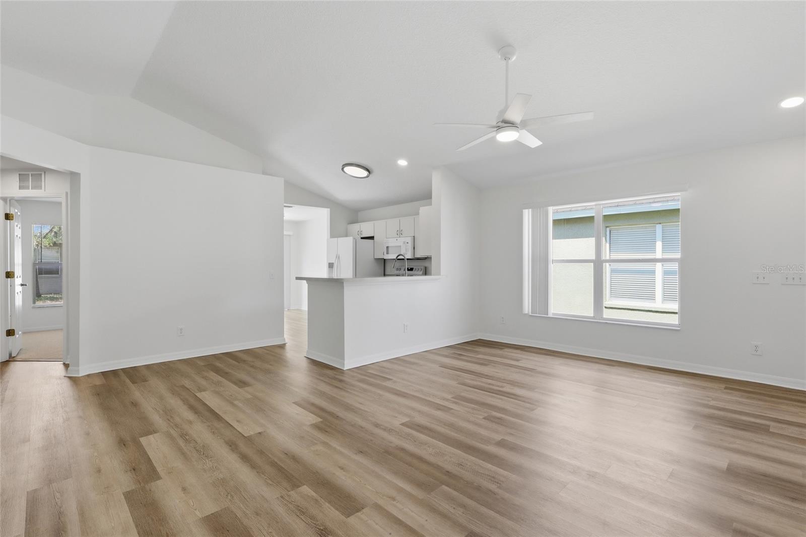 NEW RIVER LAKES VILLAGE - Residential