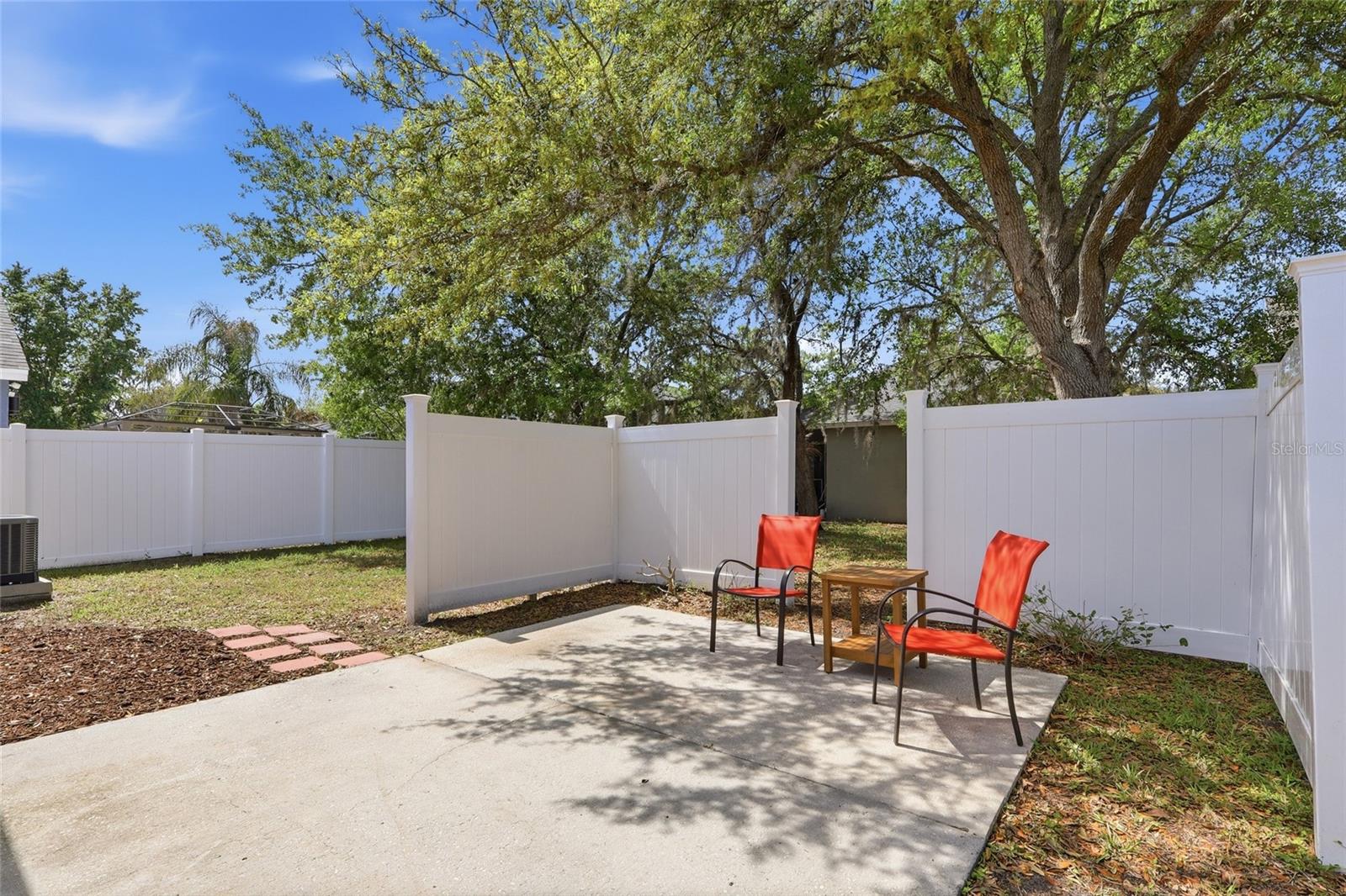 NEW RIVER LAKES VILLAGE - Residential