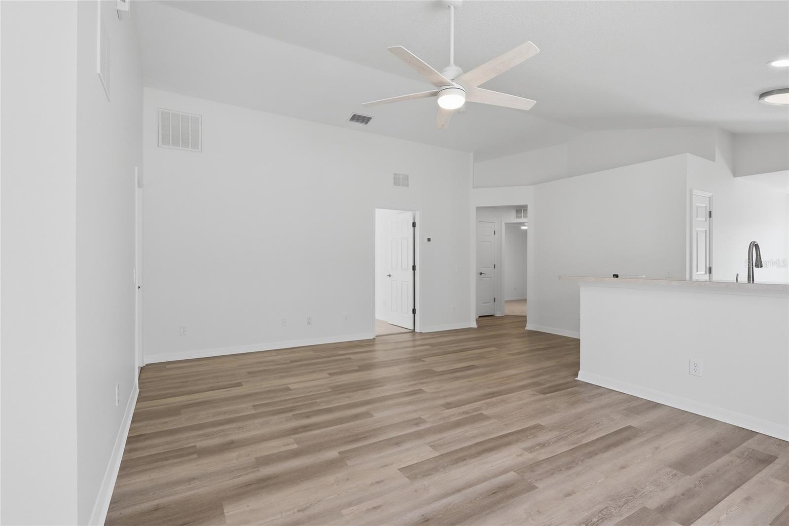 NEW RIVER LAKES VILLAGE - Residential