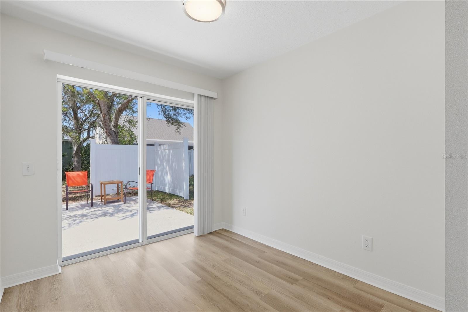 NEW RIVER LAKES VILLAGE - Residential