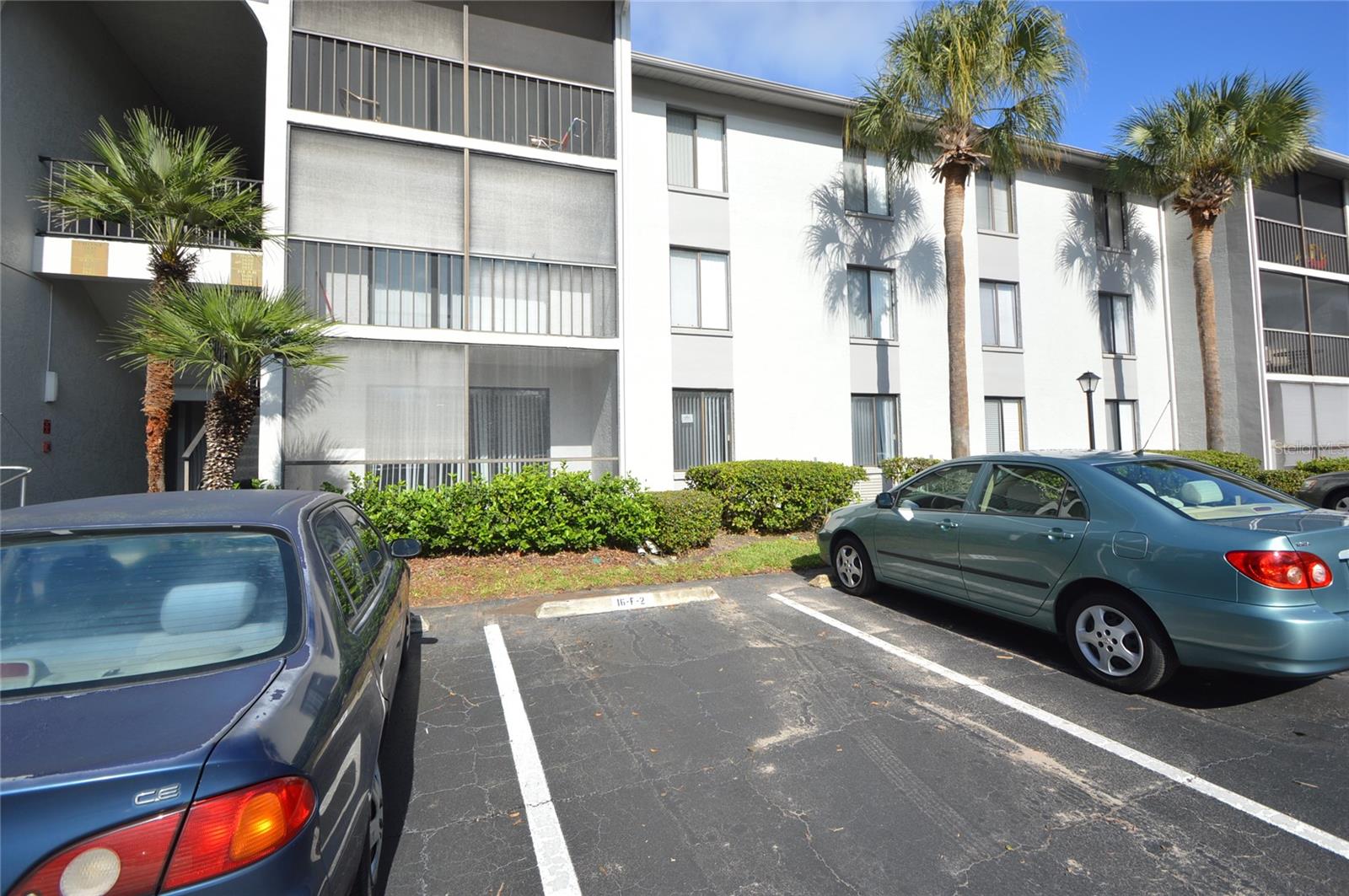 SANFORD: 2 Bed/2 Bath, 1st floor condo at Pine Ridge Club AVAILABLE AUGUST 21st!
Marketing DescriptionGround Floor 2 bedroom, 2 bath condo in gated community of Pine Ridge Club. Features include a living room, dining area, pass thru window from kitchen to dining area, laminate, carpet and tile flooring, and a screened porch. Water/Sewer/Trash Included. Basic Cable TV and Internet too.
Enjoy using the community pool, clubhouse and tennis courts too! Conveniently located to I-4, 417, schools, shopping, dining and entertainment.
EQUAL HOUSING OPPORTUNITY