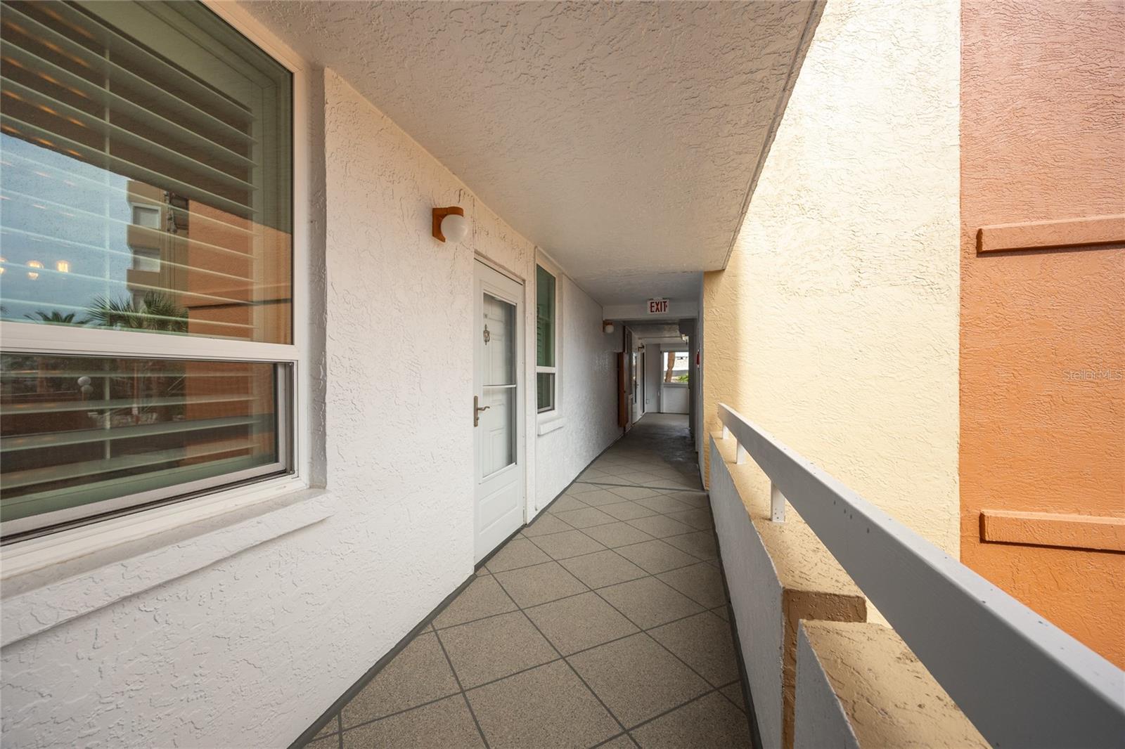 REDINGTON TOWERS 1 CONDO - Residential