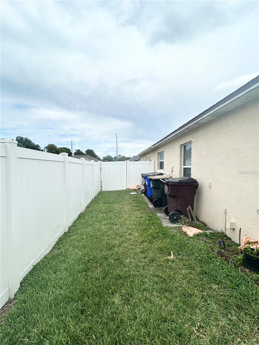 CANOE CREEK LAKES UNIT 10 - Residential