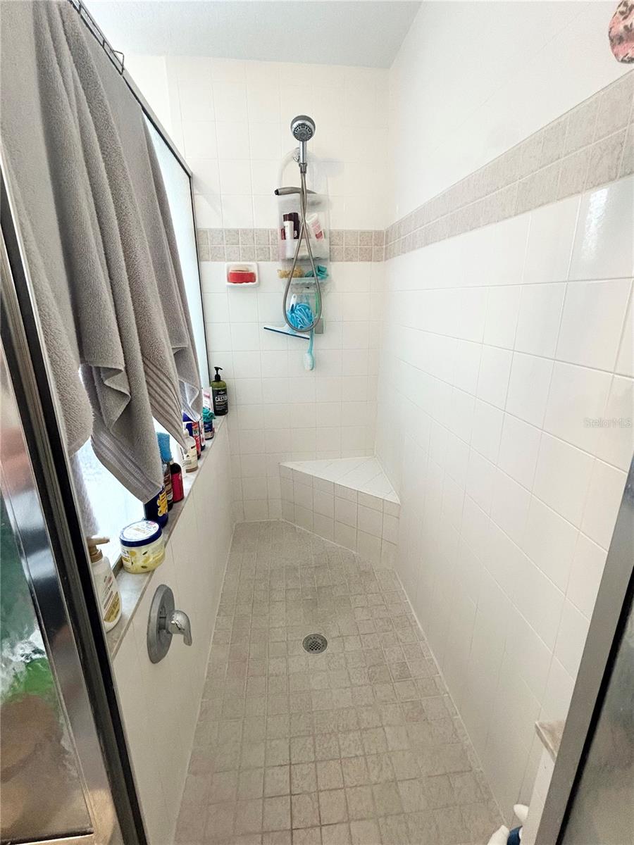 CANOE CREEK LAKES UNIT 10 - Residential