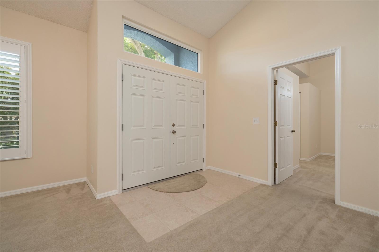 2972 ROBINWOOD LANE