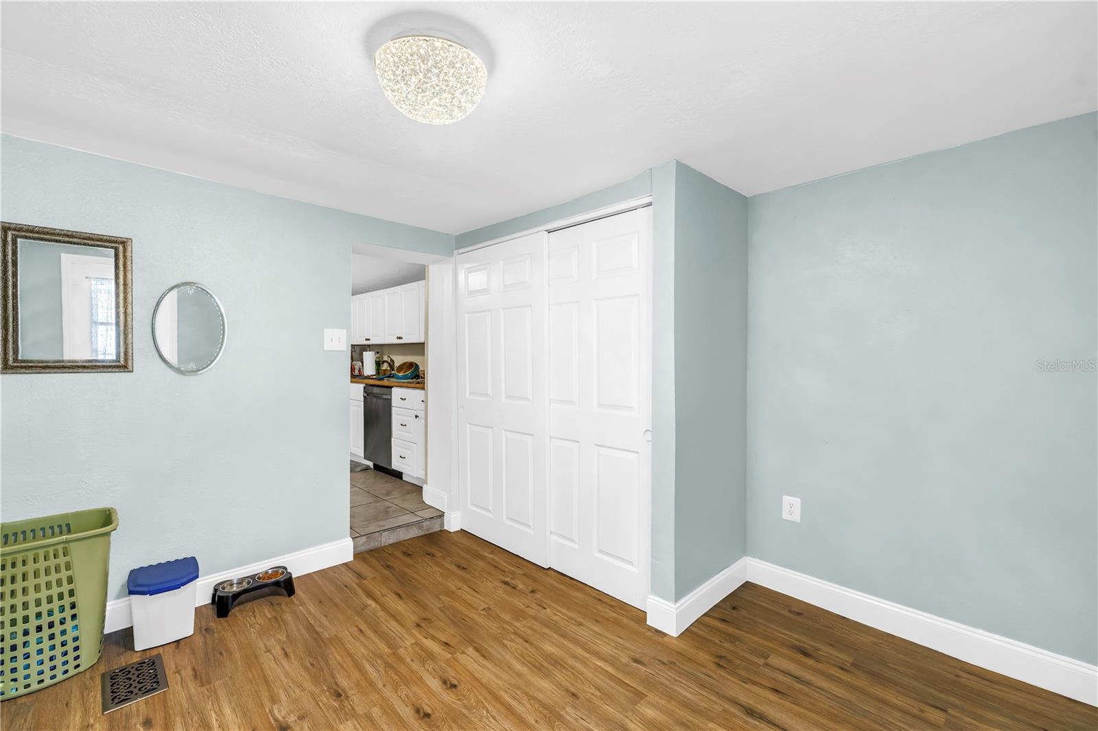 NORTH RIDGE PARK - Residential