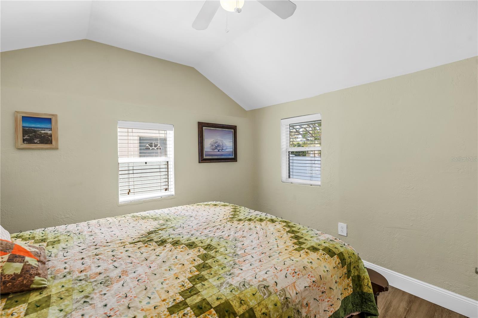 NORTH RIDGE PARK - Residential
